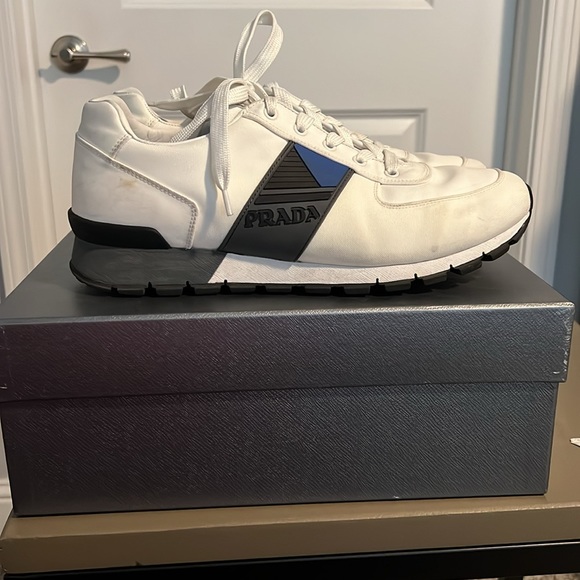 Men’s Prada sneakers - Picture 3 of 3